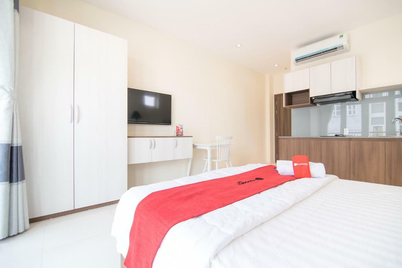 Reddoorz Near Xo Viet Nghe Tinh Street Hotel Ho Chi Minh City Exterior photo