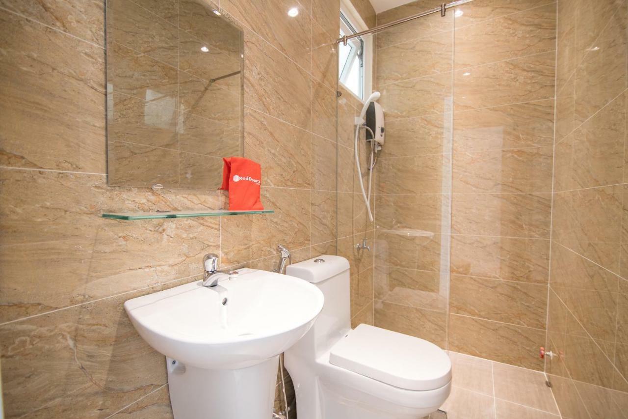 Reddoorz Near Xo Viet Nghe Tinh Street Hotel Ho Chi Minh City Exterior photo